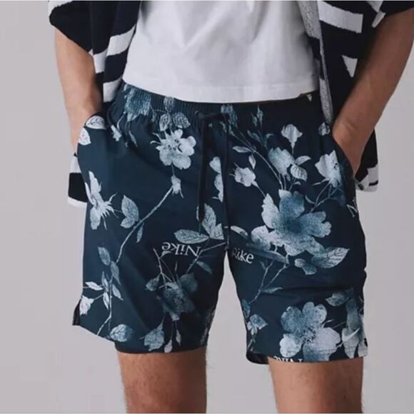 Nike Fine Floral Print Swim Short - Picture 3 of 5